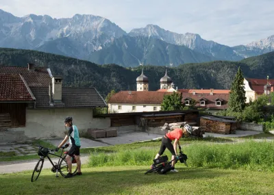 Inn Radweg van Innsbruck naar Passau Tirol Oostenrijk
